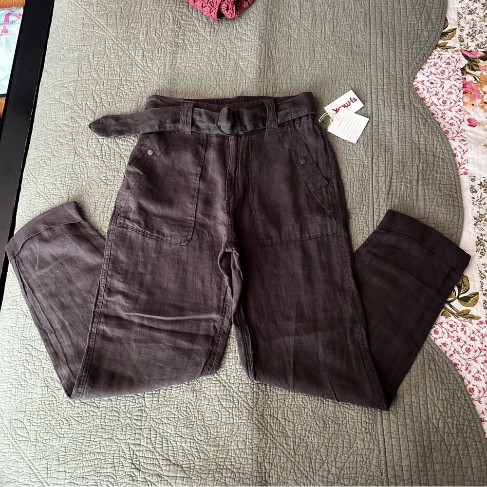 Tahari Dark Gray High-Waisted Linen Pants